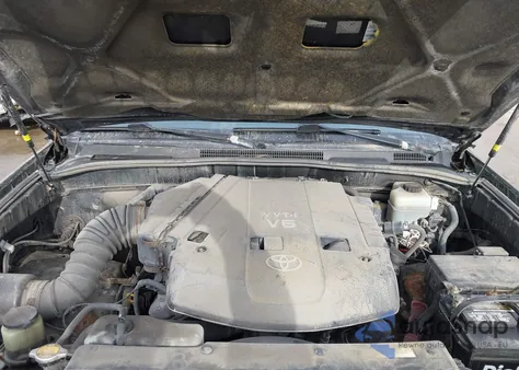 2006 Toyota 4Runner Sr5 V6 z USA, uszkodzony, nr VIN JTEBU14R360093550